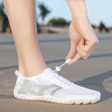 Lade das Bild in den Galerie-Viewer, FreeStep  – Gesunde &amp; rutschfeste Barfußschuhe für Entlastung bei Rückenschmerzen &amp; Gelenkproblemen
